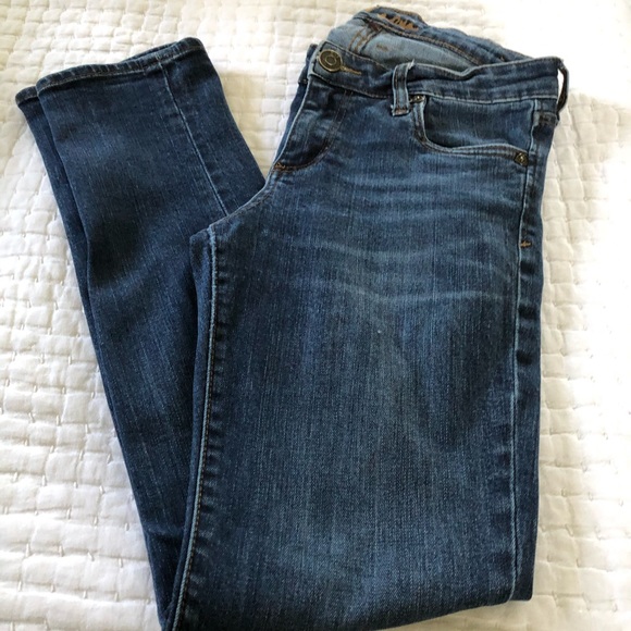size 2 skinny jeans